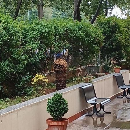 Larru Los Bermejales Residencia Universitaria إشبيلية المظهر الخارجي الصورة