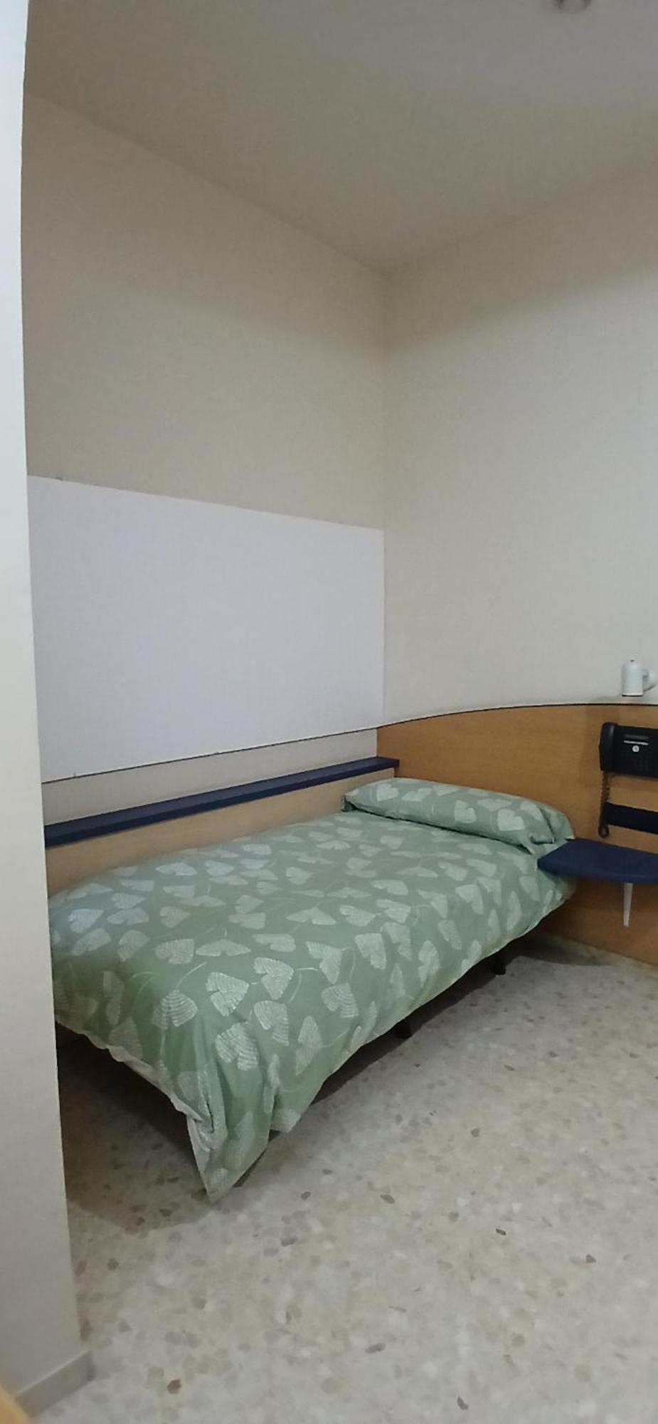 Larru Los Bermejales Residencia Universitaria إشبيلية المظهر الخارجي الصورة